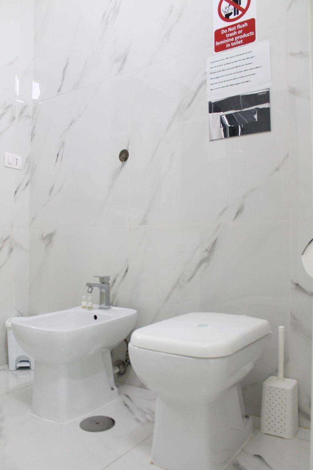 B&B Central Rooms 137 Naples Luaran gambar